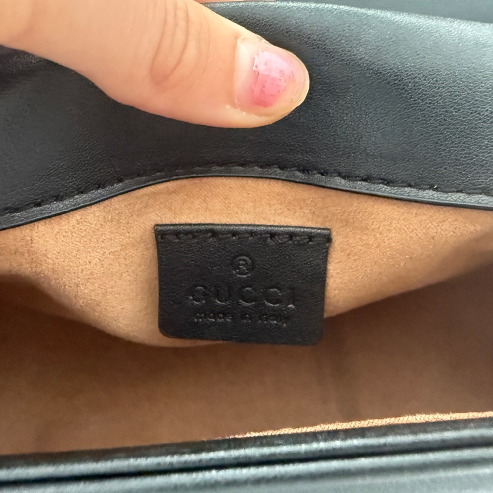 Gucci Black Quilted Top Handle Satchel with Gold GG - Picture 4 of 5